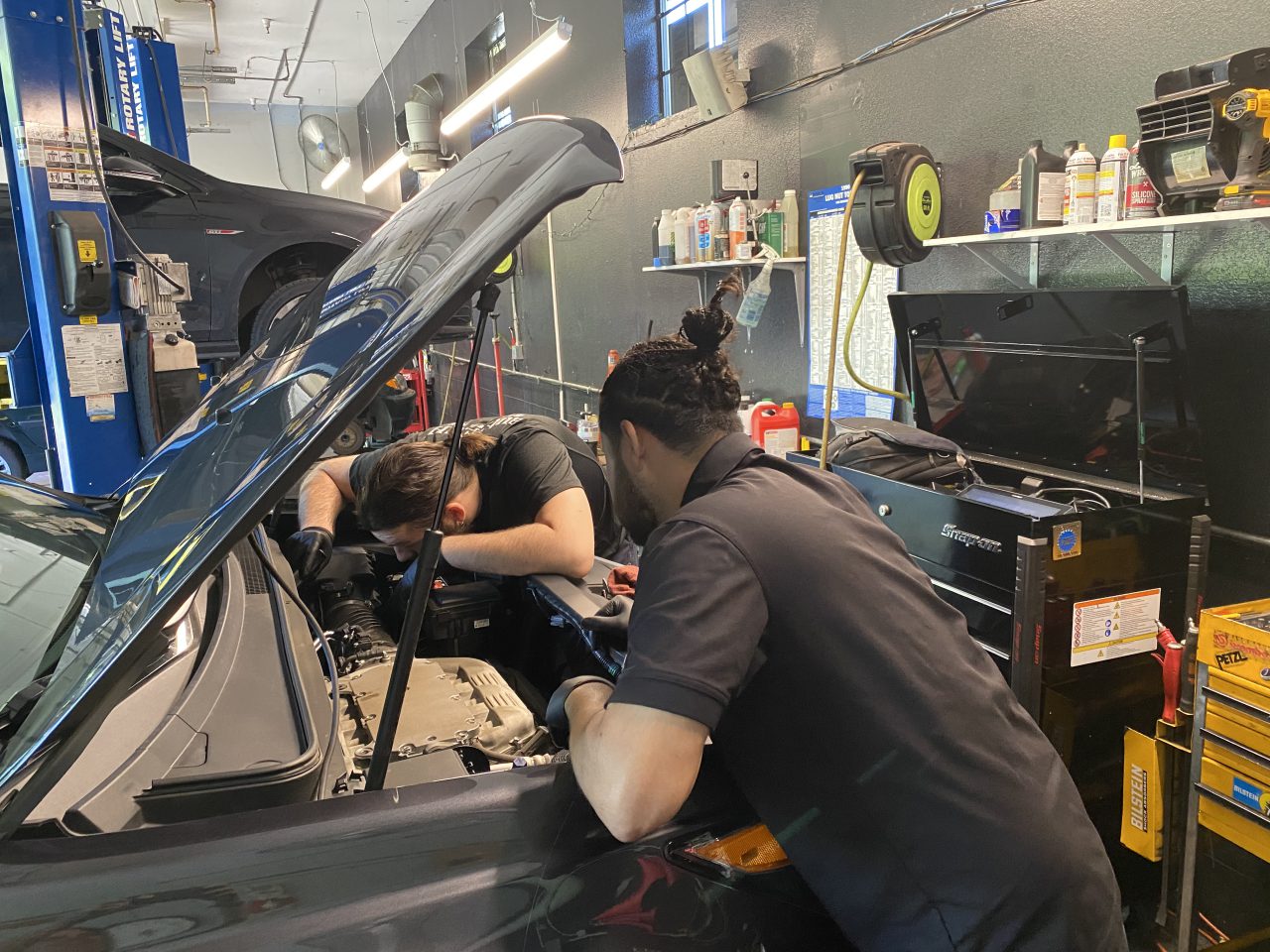 CAR ALTERNATOR FAILURE WARNING SIGNS COMMON CAUSES FIX GUIDE visual data 7