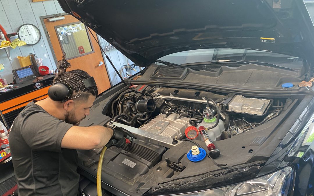 Understanding the Cost-Benefit of Automotive Diagnostic Services