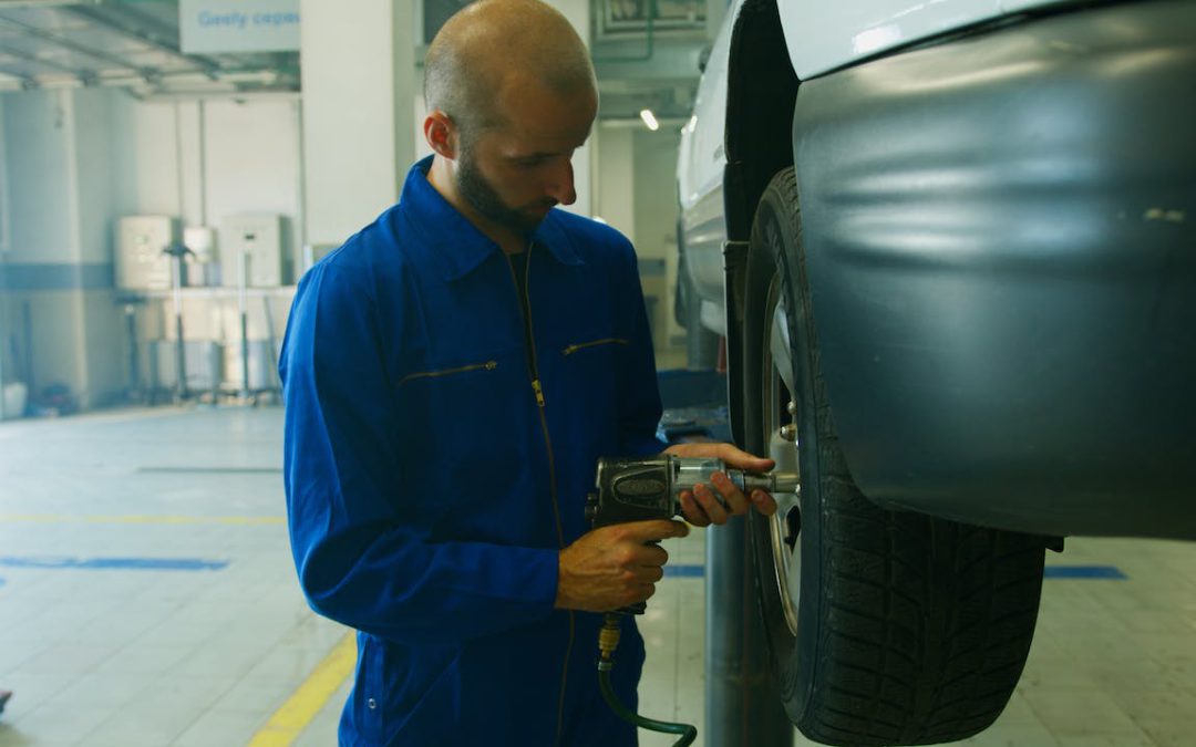 7 Factors To Consider When Choosing The Right Expert Mechanic For Your Custom Build