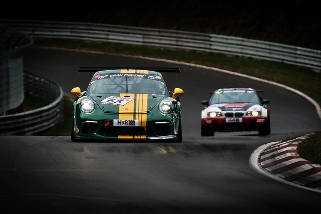 race-car-7624025_640